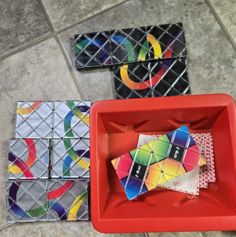 Vintage 1987 Matchbox Rubik's Magic Puzzle Cube Brain Teasers